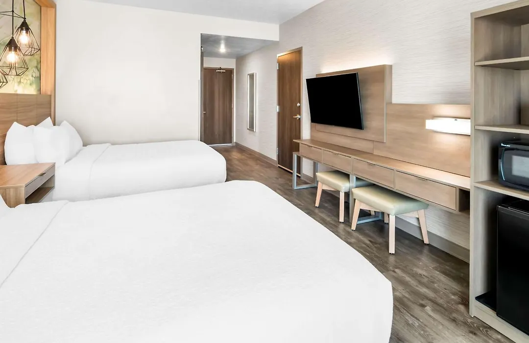 Best Western Plus Settlers Point-1