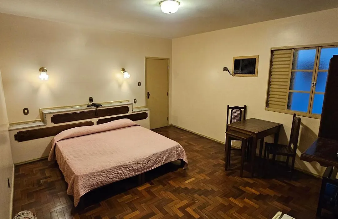 Hotel Colonial-1