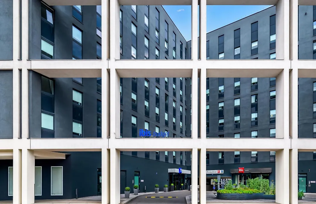 Ibis Budget Hamburg City-1