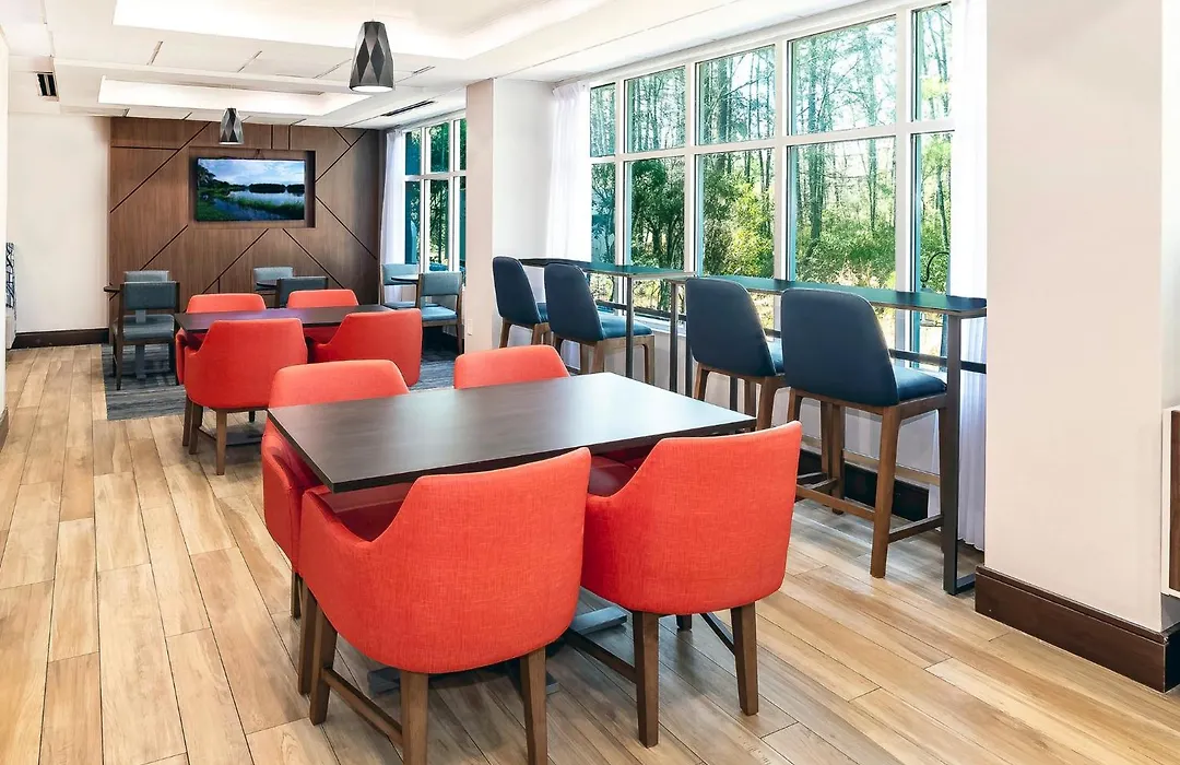 Holiday Inn Express & Suites Walterboro By Ihg-1