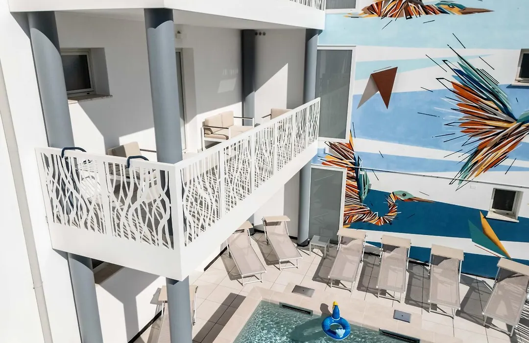 Hotel Marzia Holiday Queen-1