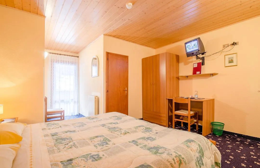 Albergo Genzianella-1