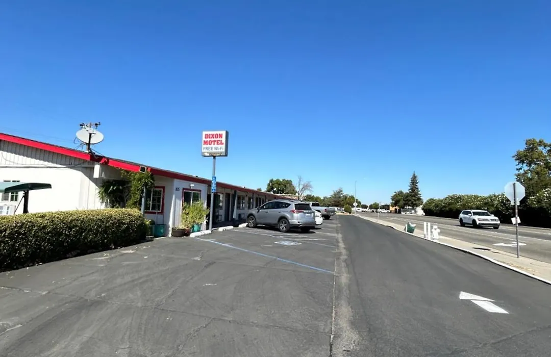 Dixon Motel-1