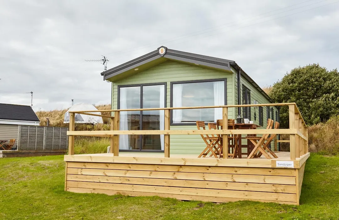 Sauchope Links Holiday Lodge And Glamping Park-1
