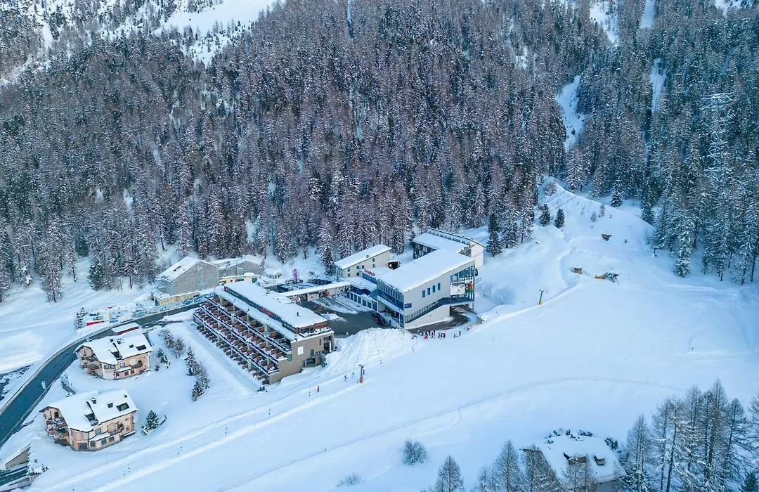 Nira Alpina-1