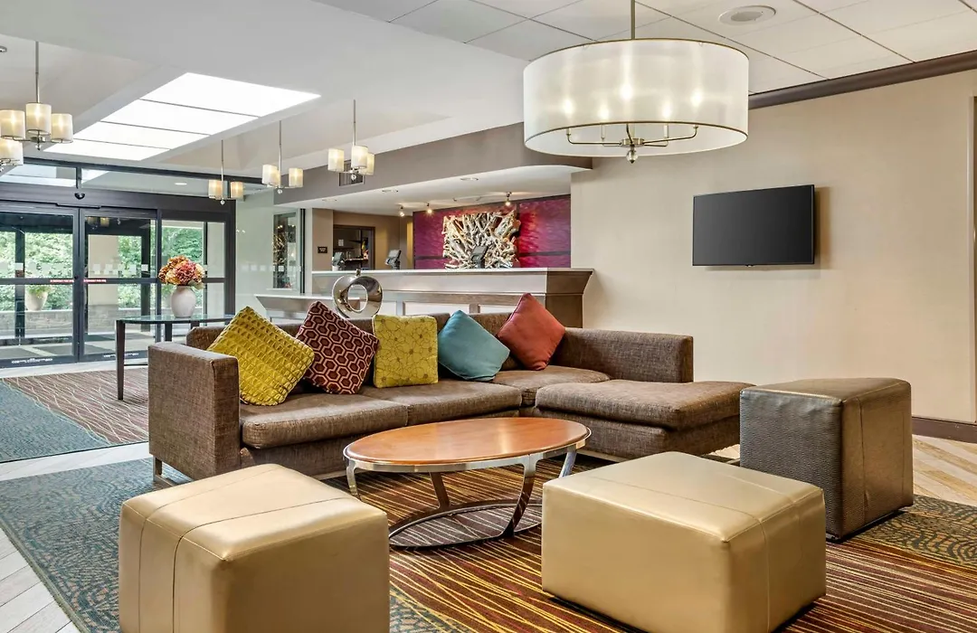 Kingston Regency Inn-1