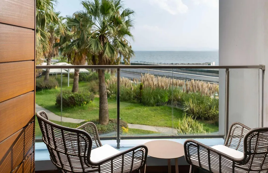 Radisson Blu Hotel Istanbul Ottomare-1