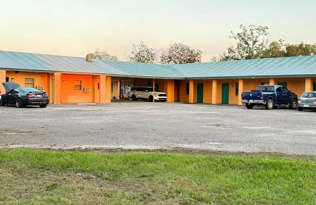 Greenlawn Motel-1