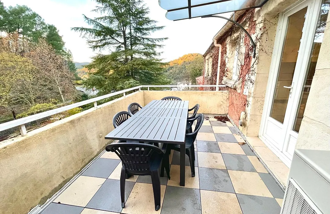 Apart'Hôtel Les 4 Sources-1