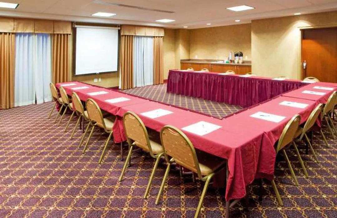 Holiday Inn Express Hotel & Suites Hagerstown By Ihg-1
