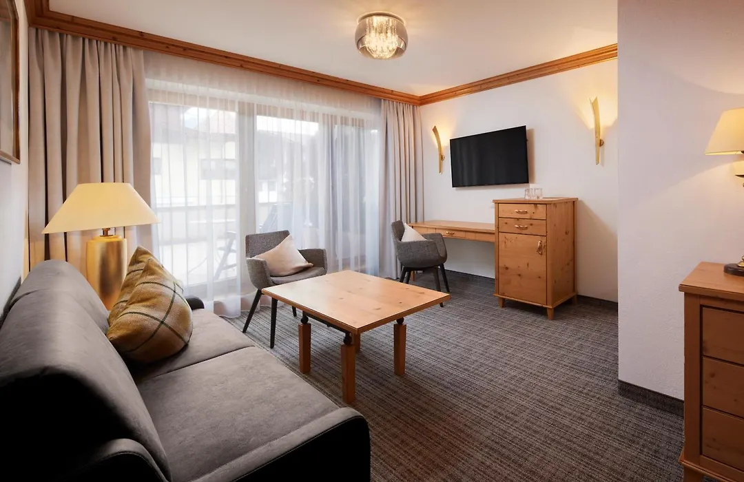 Sporthotel Ellmau In Tirol-1