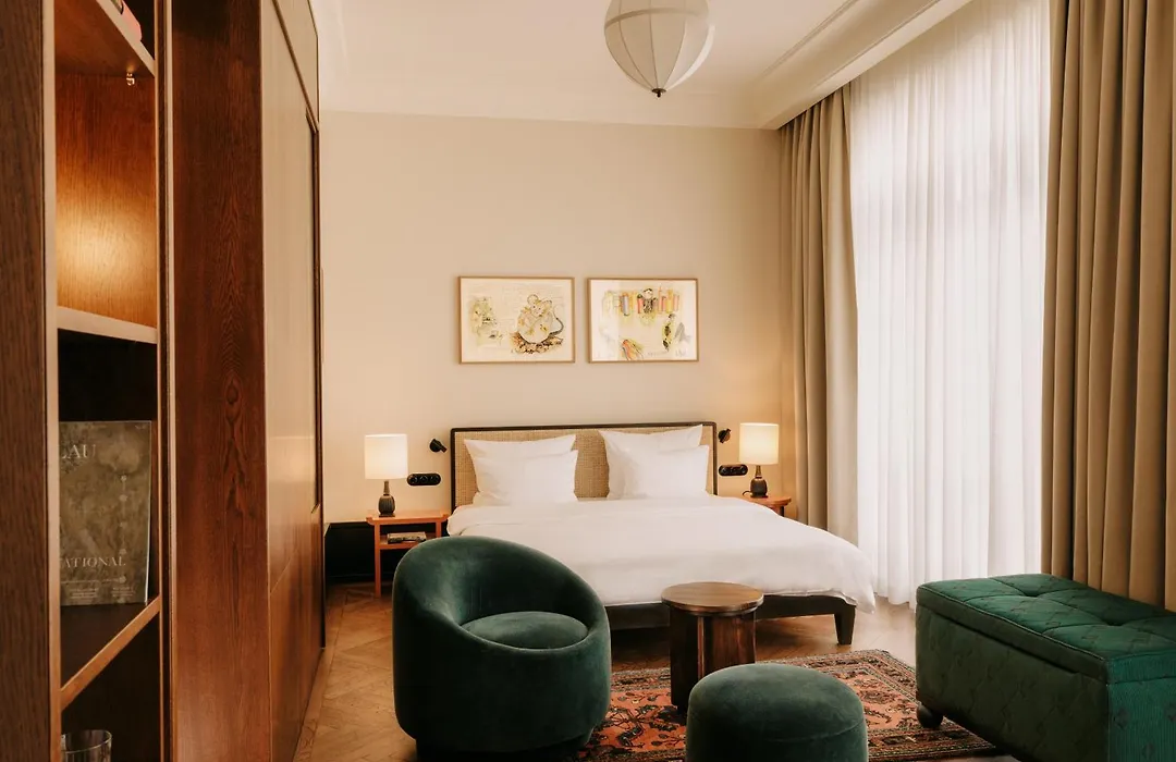 Boutique Hotel Château Royal-1