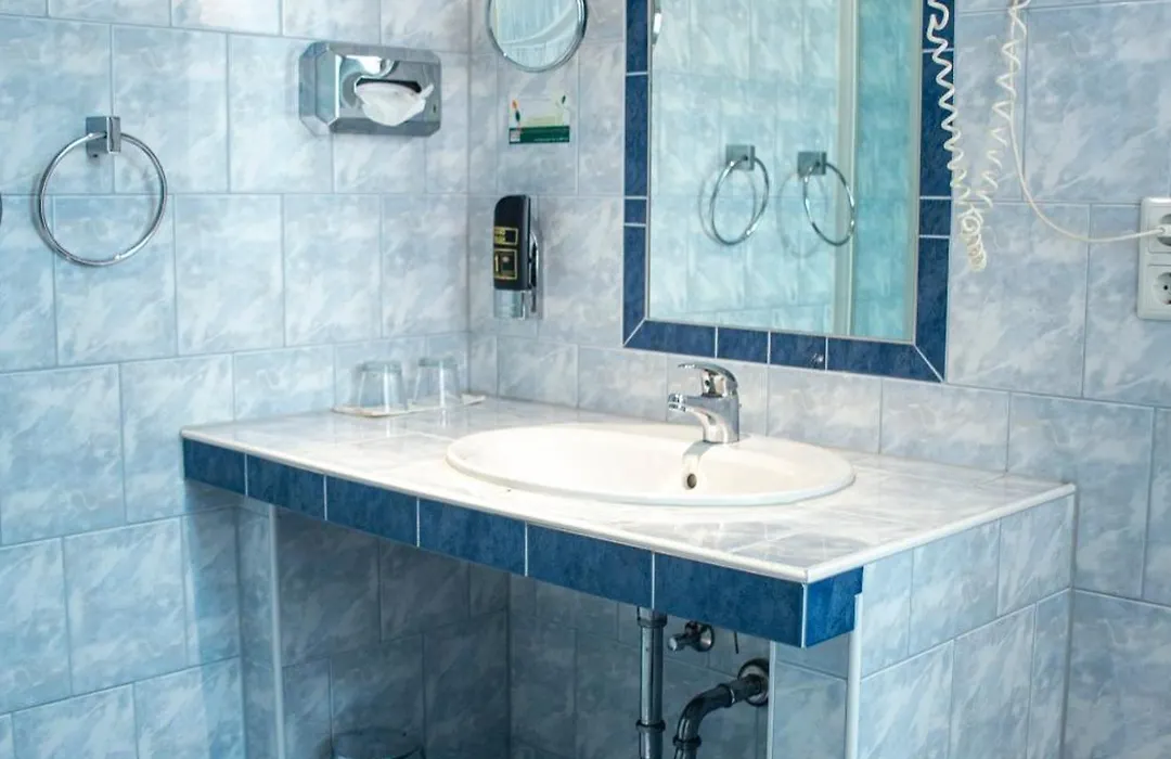 Trend Lokal-Rooms-Bar-1