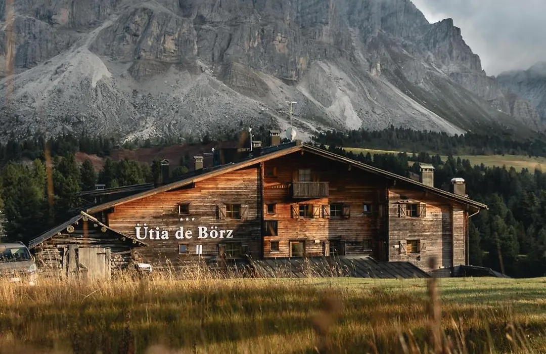 Ütia De Börz-1