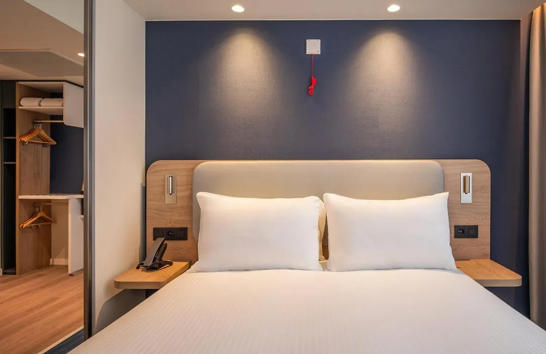 Holiday Inn Express & Suites Ghent By Ihg-1