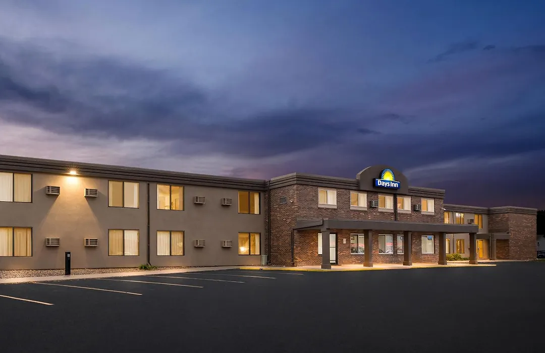 Days Inn By Wyndham Sioux Falls-1