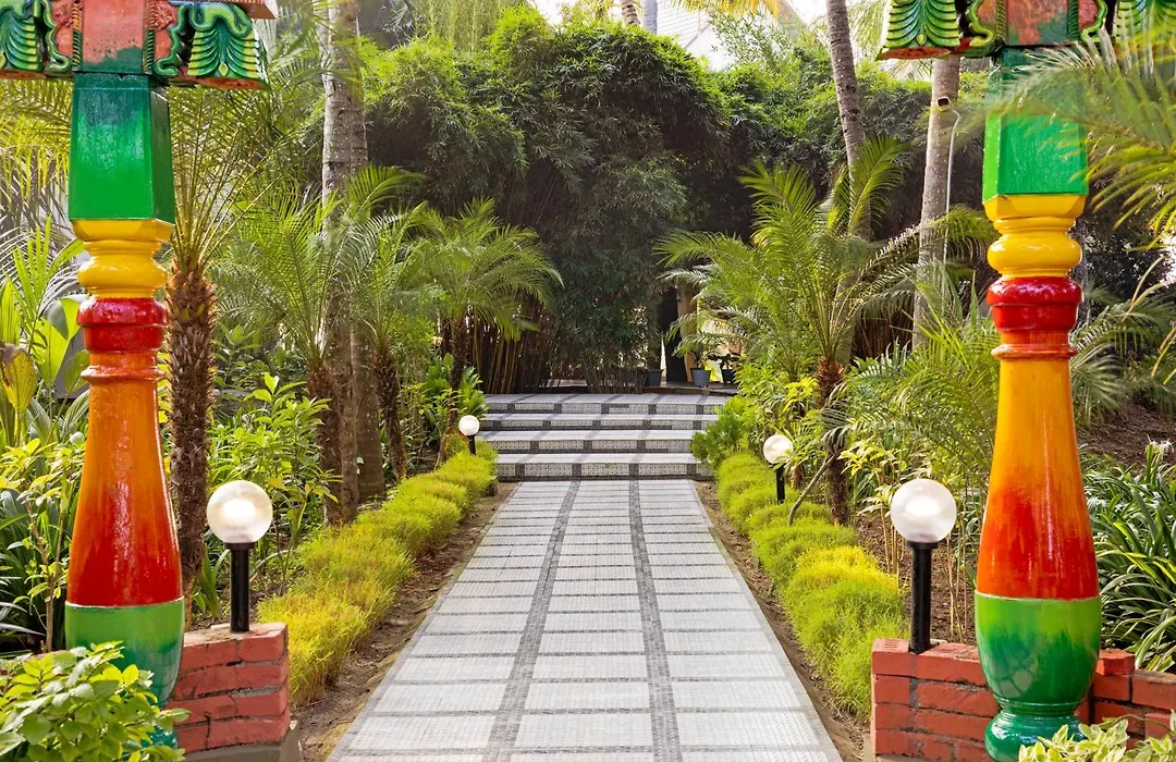 Sterling Palavelli By The Godavari-1