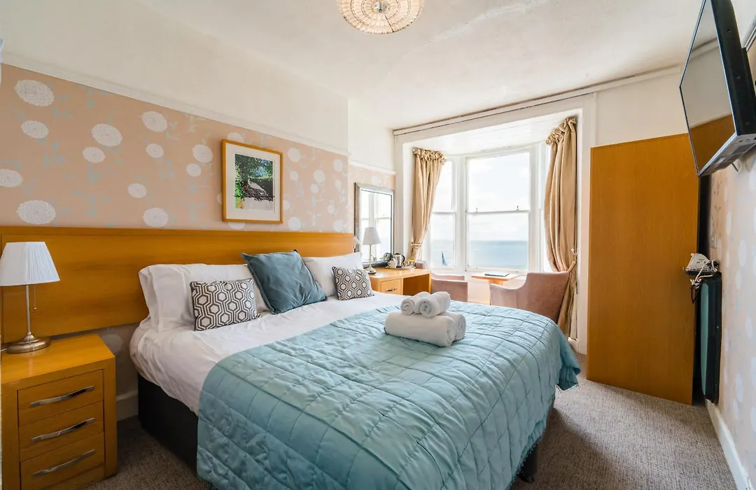 Gwesty'R Marine Hotel & Spa-1
