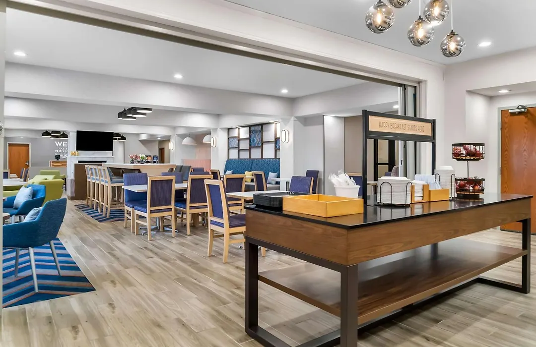Hampton Inn Detroit/Auburn Hills-North-1
