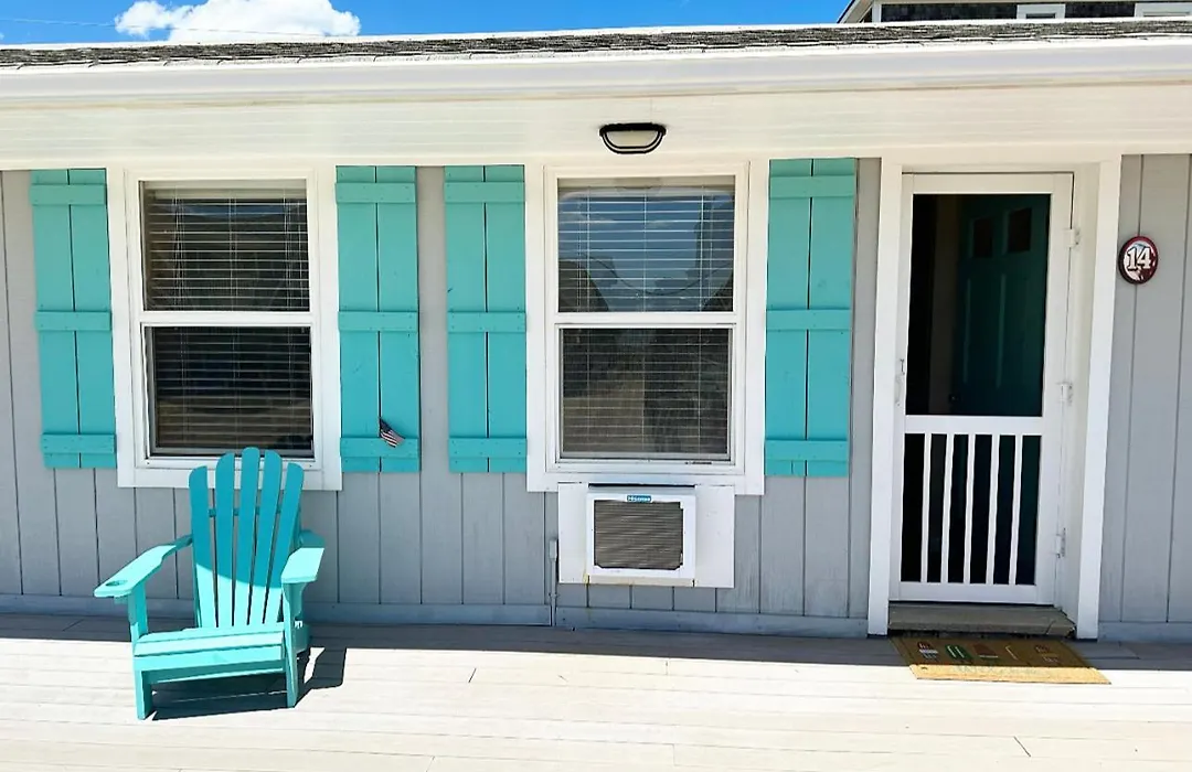 Sand Spur Cottages-1