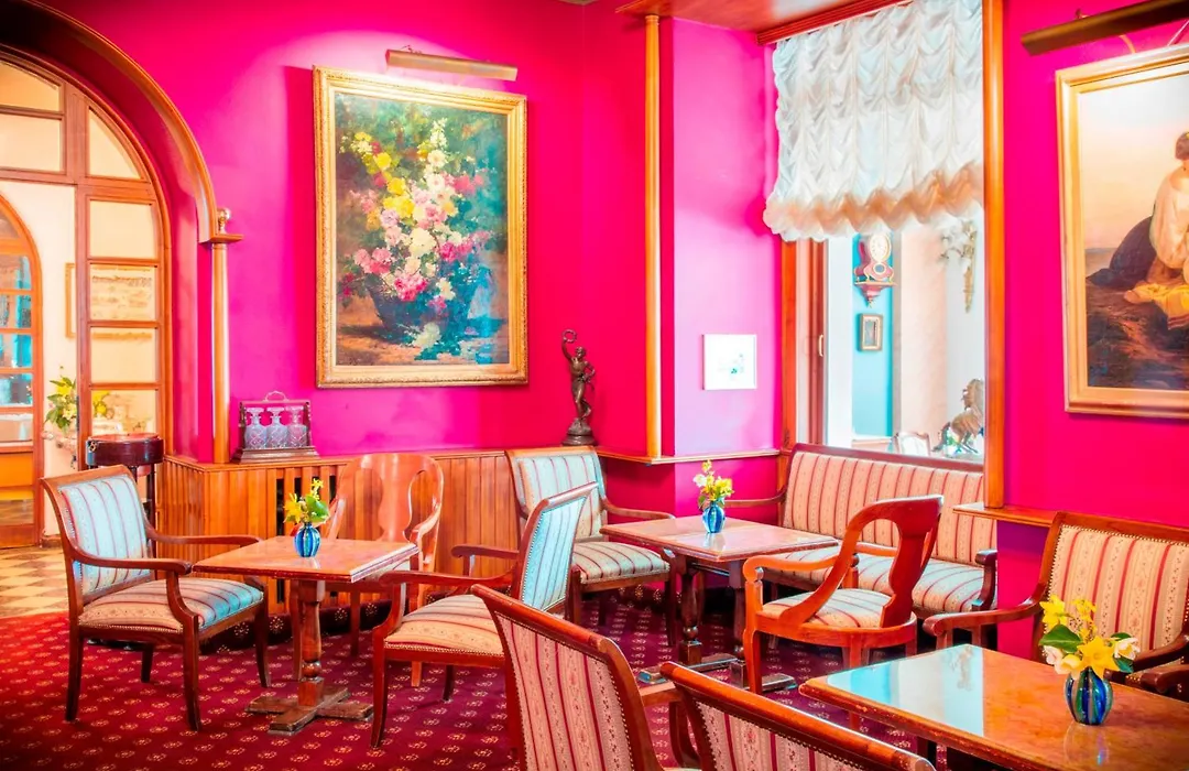 Hotel Victoria Glion-1