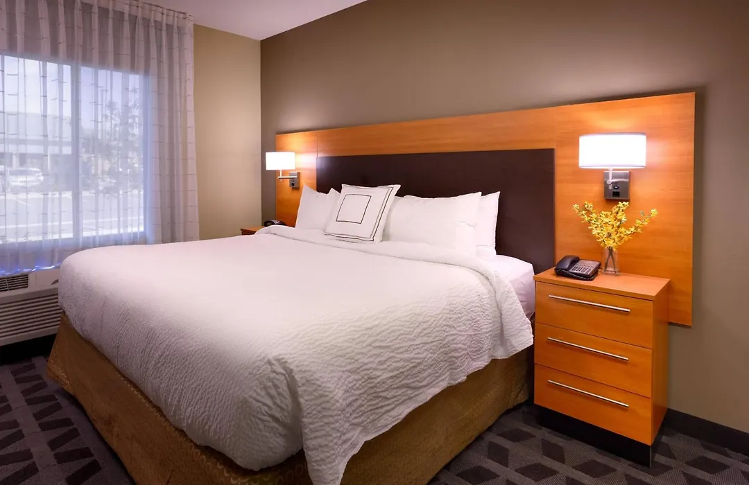 Towneplace Suites By Marriott Missoula-1