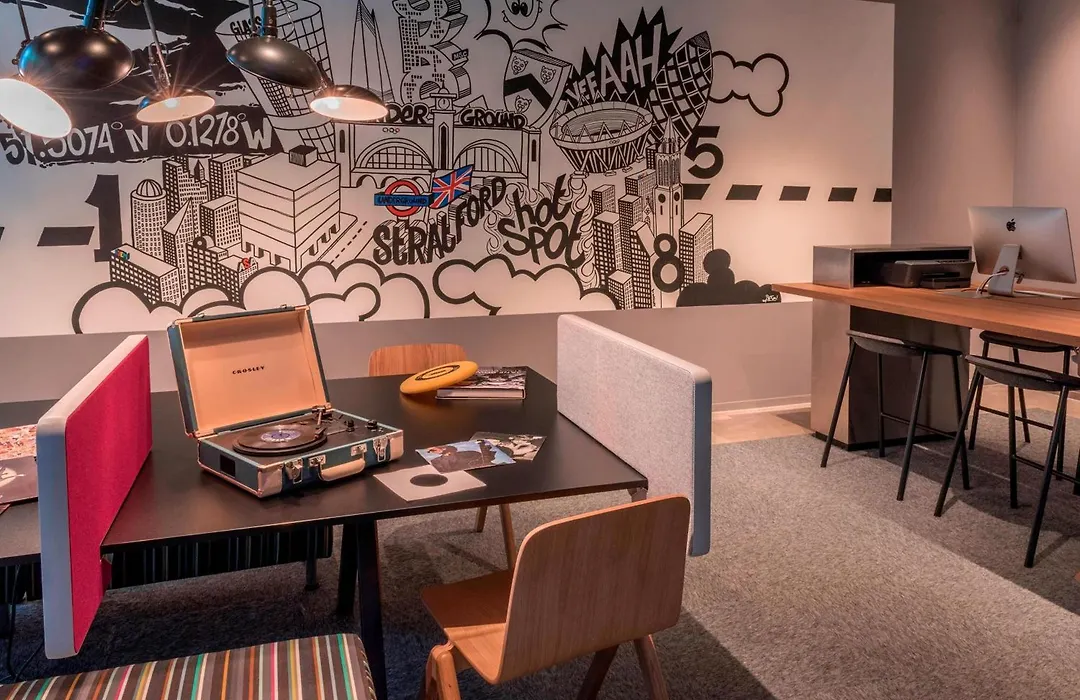 Moxy London Stratford-1