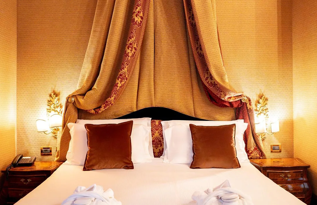 Hotel Al Ponte Dei Sospiri-1