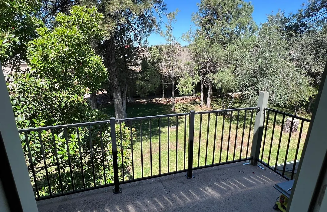 Majestic Mountain Inn-1