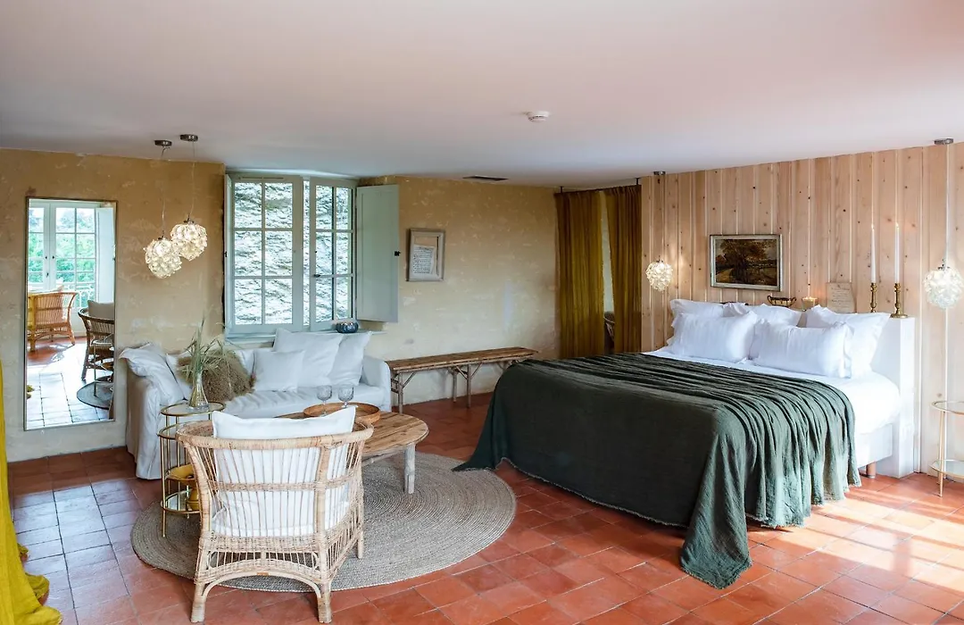 Hôtel Restaurant de Bouilhac-1