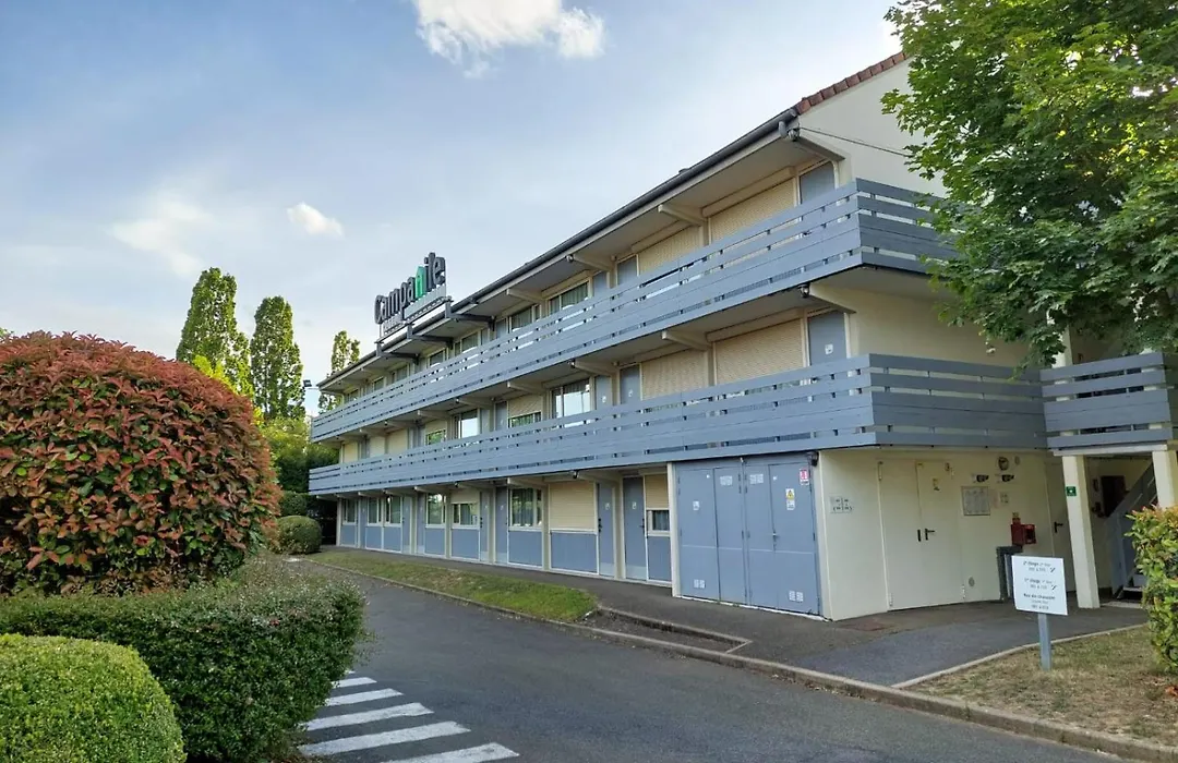 Campanile Versailles Buc-1