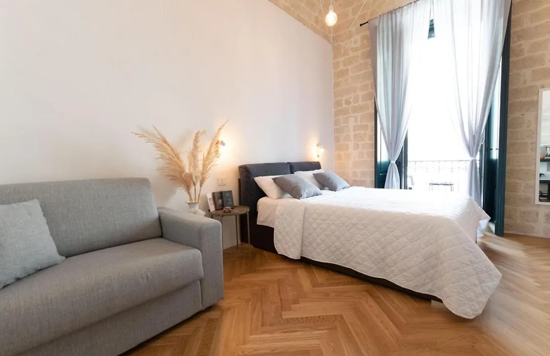 Centro Storico Rooms&Suites-1