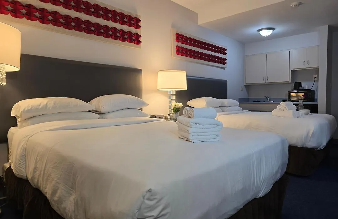 Illini Inn & Suites-1
