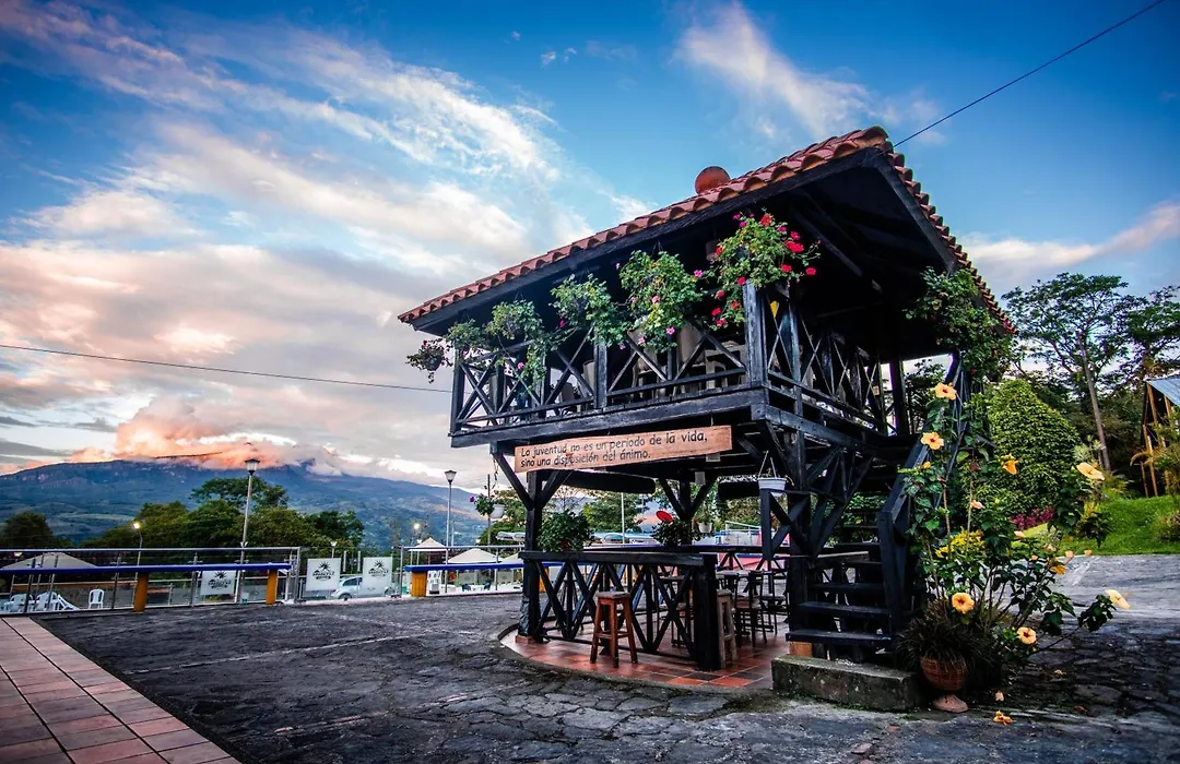 La Cabaña Miraflores-1