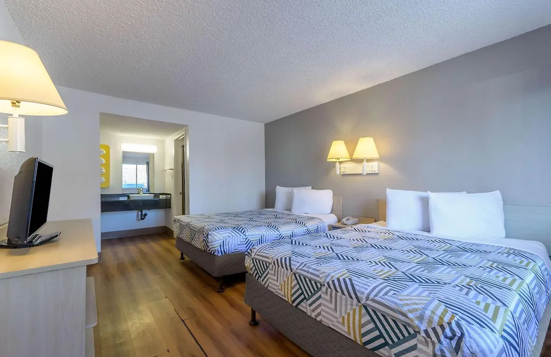 Motel 6 Hayward, Ca- Silicon Valley Gateway-1