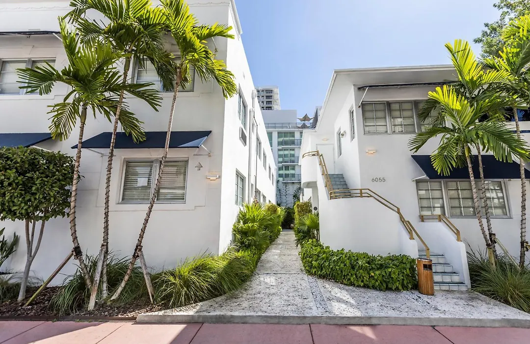 Oceanside Hotel&Suites-1