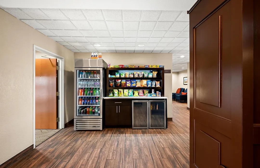 Comfort Inn & Suites Decatur-Forsyth-1