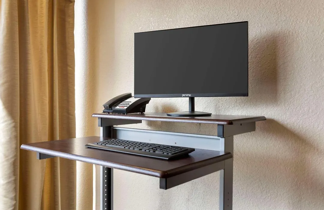 Quality Inn Valley - West Point-1
