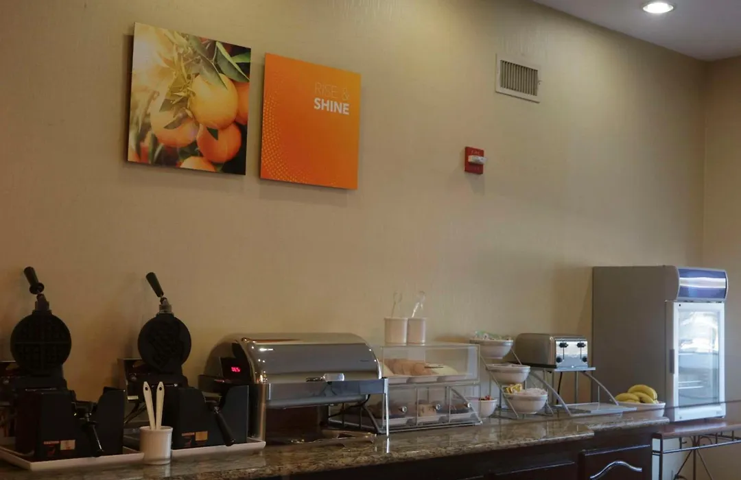 Comfort Inn & Suites Burnet-1