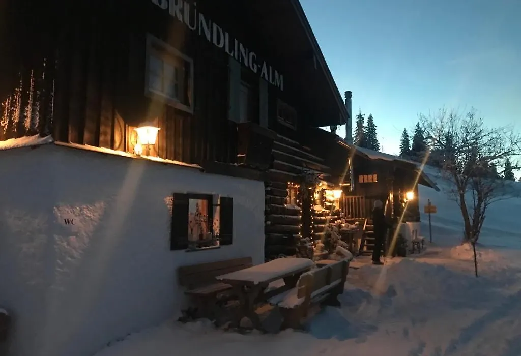 Bründling-Alm Berggasthof auf 1167m auf dem Hochfelln-1