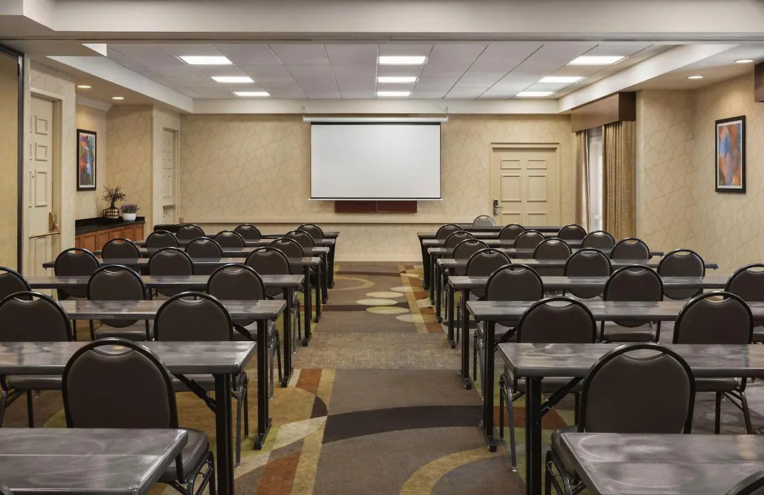 Hampton Inn Tropicana-1