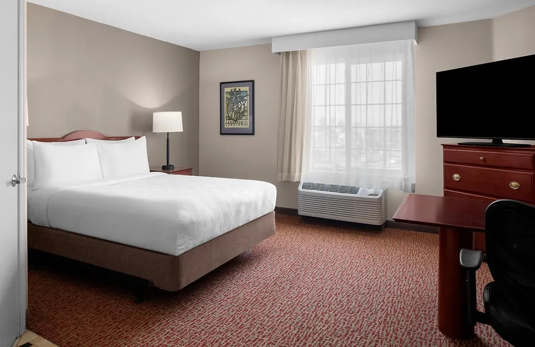 Larkspur Landing Extended Stay Suites Hillsboro-1