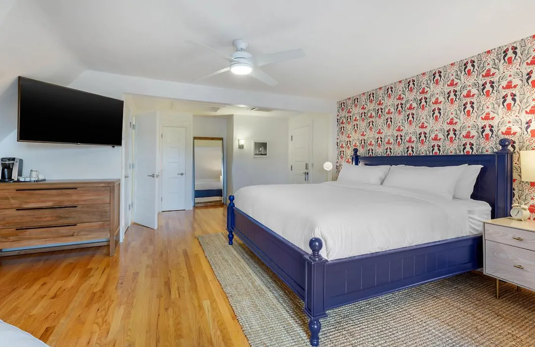 The Shore House-1