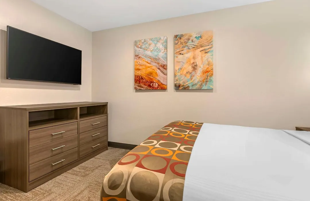 Best Western Desert Inn-1
