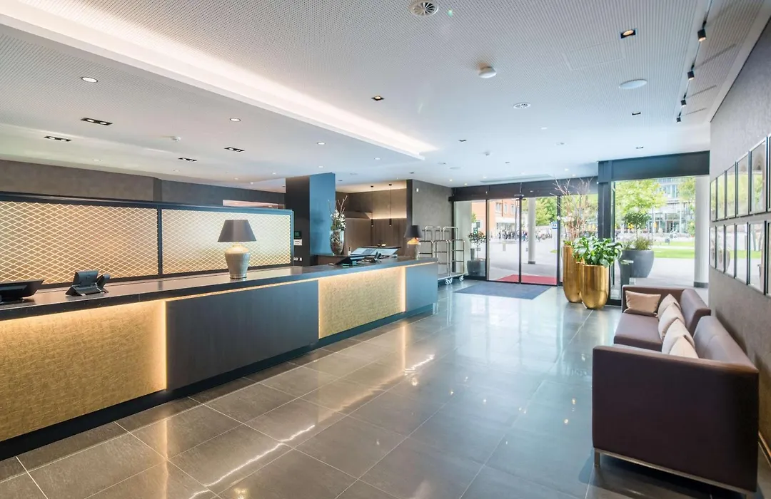 Best Western Premier Central Hotel Leonhard-1
