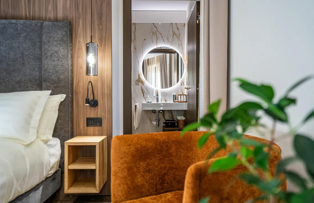 Hotel Iris-1