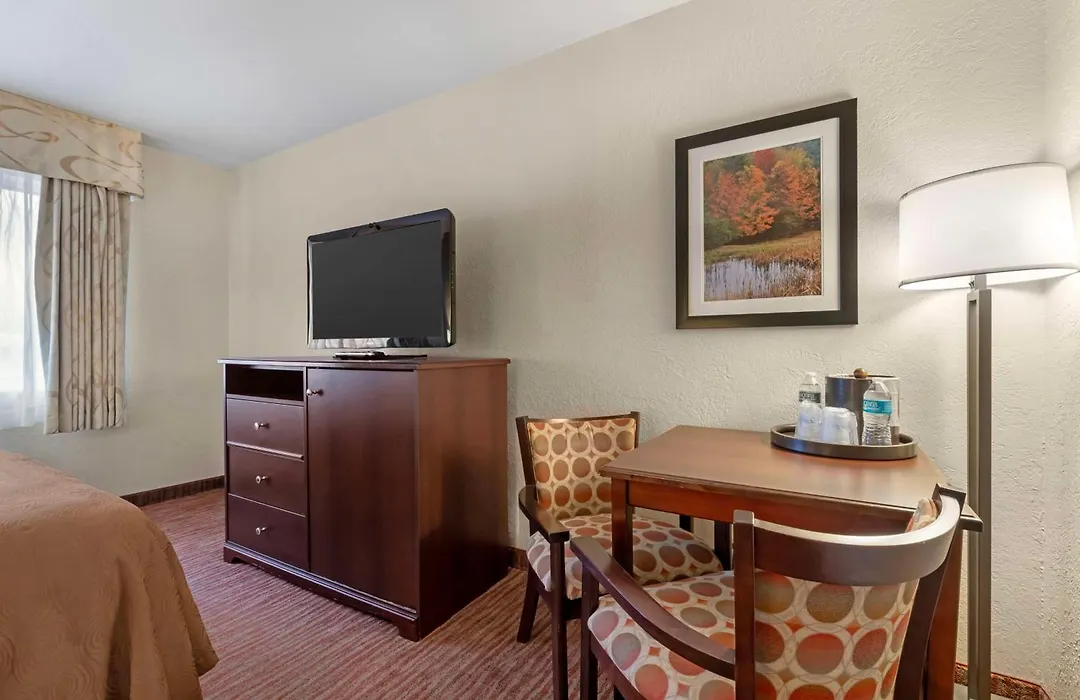 Best Western Plus Concord Inn-1