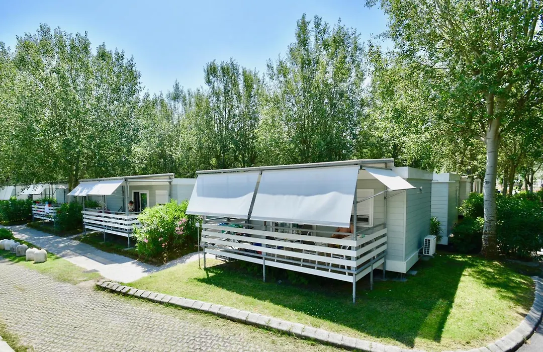 Isamar Holiday Village-1