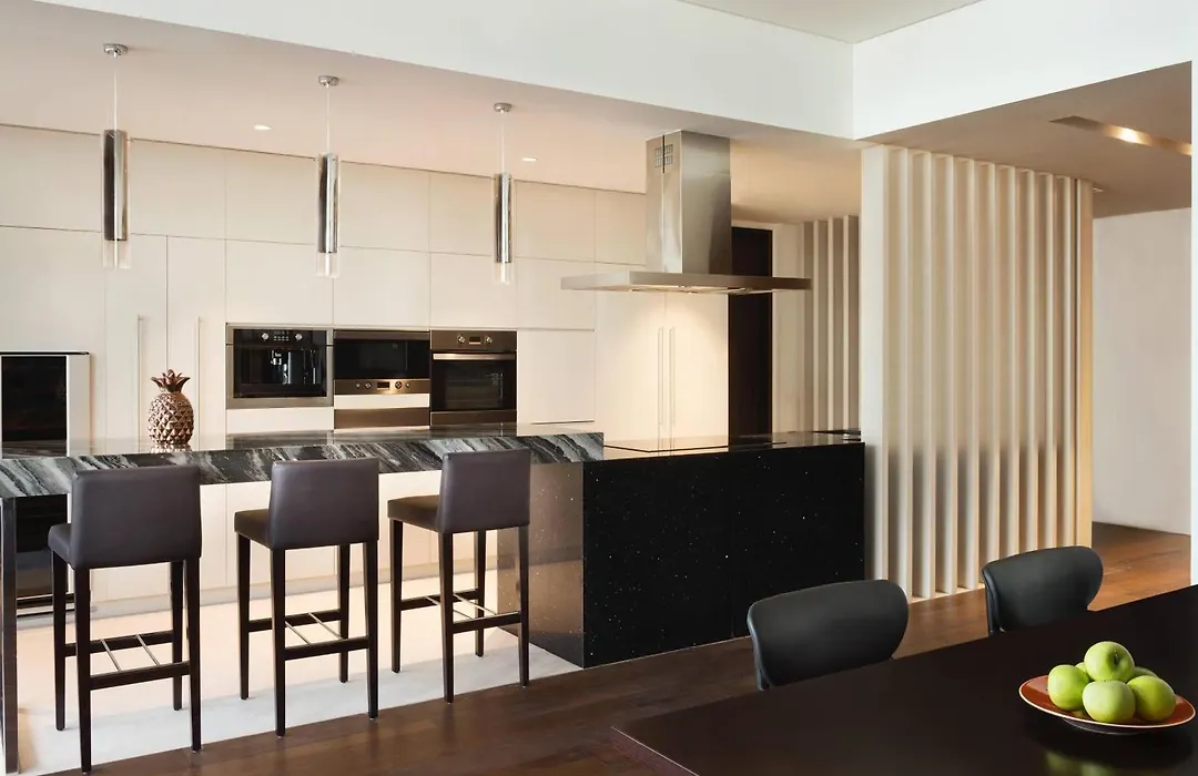 La Ville Hotel & Suites City Walk Dubai, Autograph Collection-1
