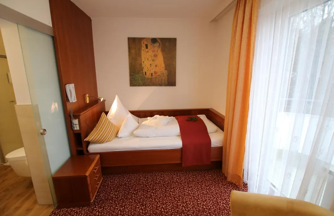 ANGERHOF Kur- und Thermenhotel-1